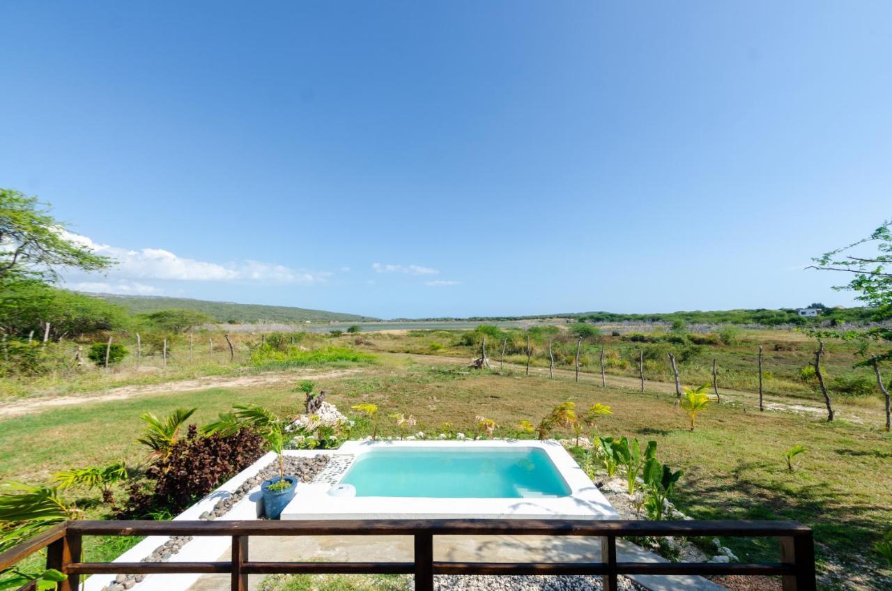 Cashaw Cabin - Private Retreat With A Pool Treasure Beach Exterior photo